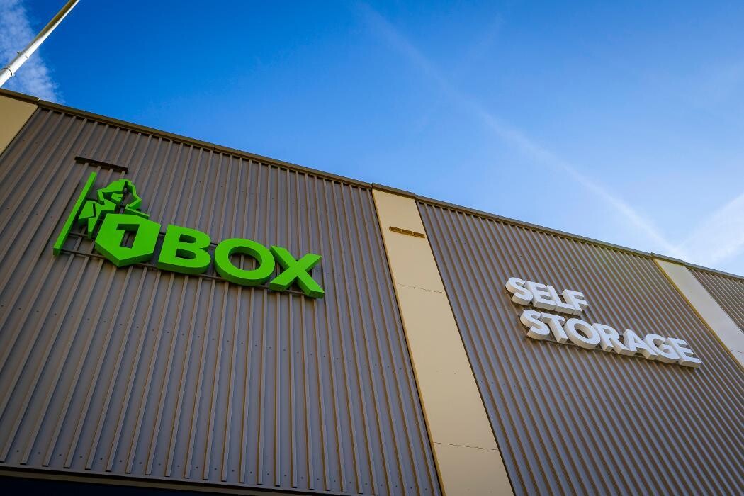 Foto's 1BOX Self Storage Den Haag Opslagruimte huren