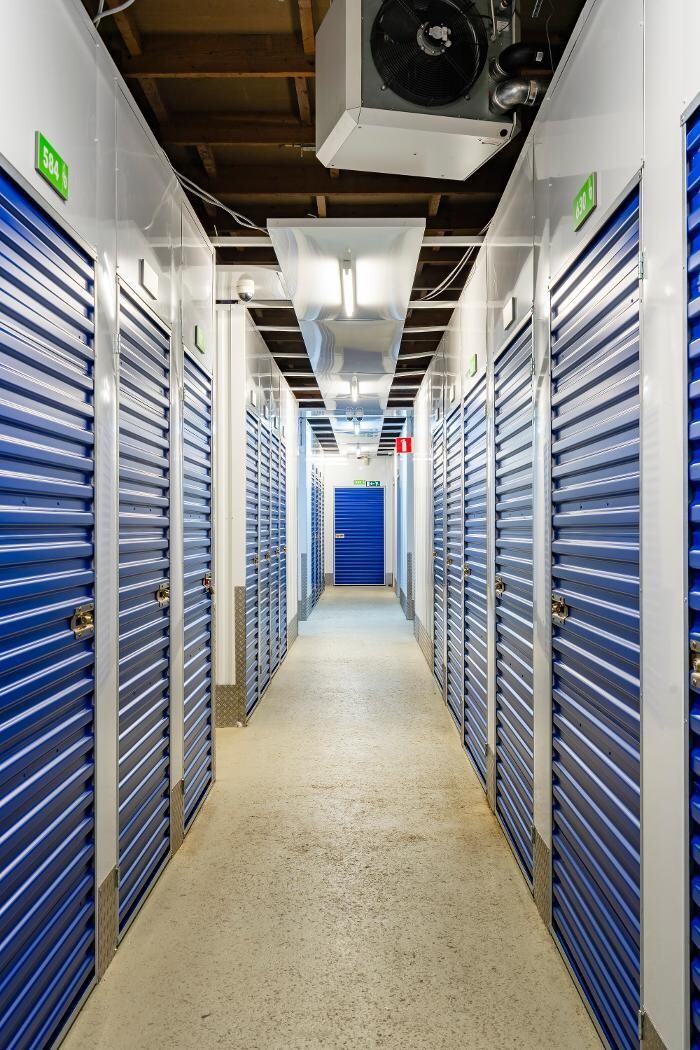 Foto's 1BOX Self Storage Roermond Opslagruimte huren