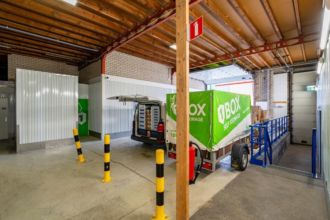 Foto's 1BOX Self Storage Roermond Opslagruimte huren