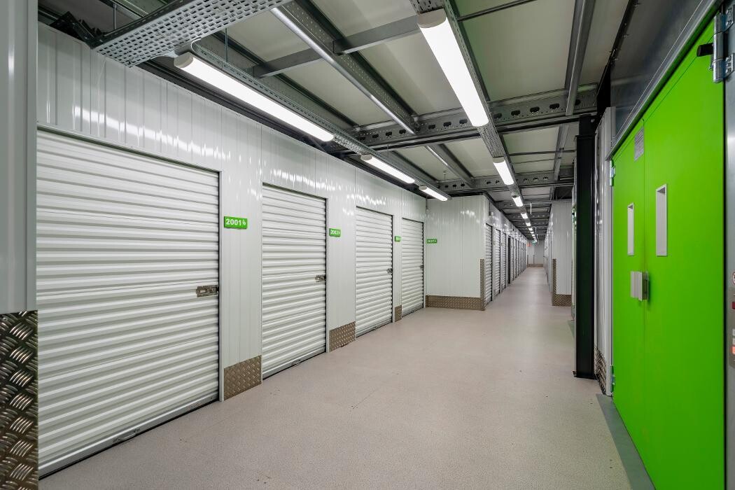 Foto's 1BOX Self Storage Breda Opslagruimte huren