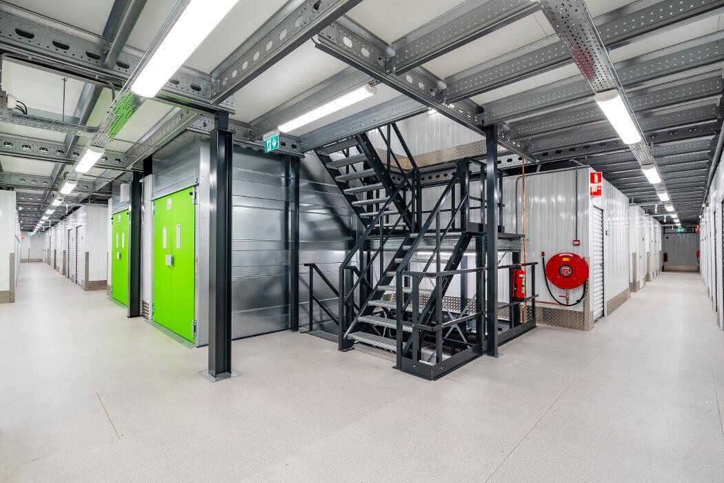 Foto's 1BOX Self Storage Breda Opslagruimte huren