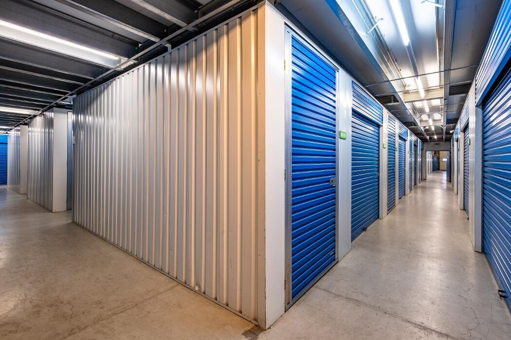 Foto's 1BOX Self Storage Alkmaar Opslagruimte huren