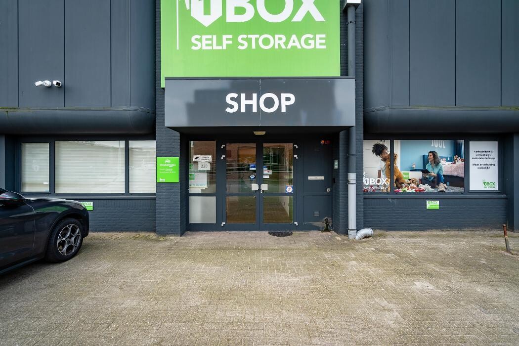 Foto's 1BOX Self Storage Eindhoven-Best Opslagruimte huren
