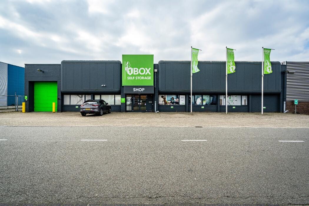 Foto's 1BOX Self Storage Eindhoven-Best Opslagruimte huren