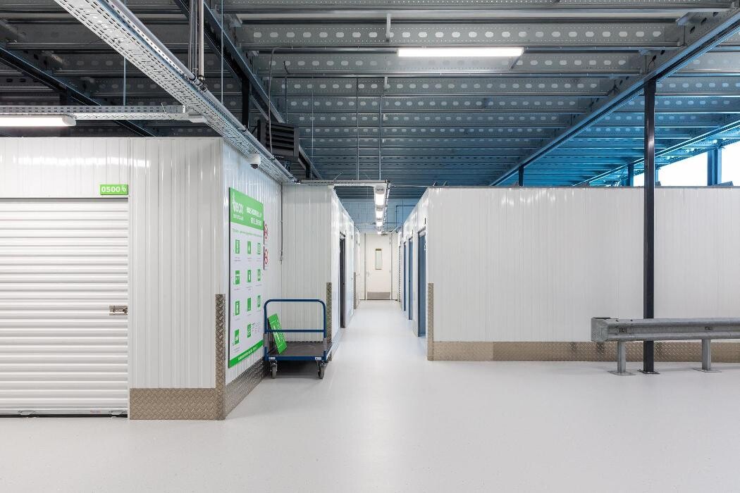 Foto's 1BOX Self Storage Amsterdam-Zuidoost Opslagruimte huren