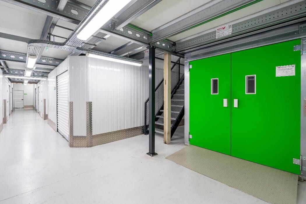 Foto's 1BOX Self Storage Amsterdam-Zuidoost Opslagruimte huren