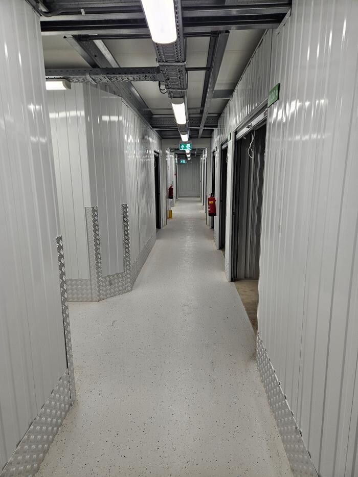 Foto's 1BOX Self Storage Amsterdam-Zuidoost Opslagruimte huren