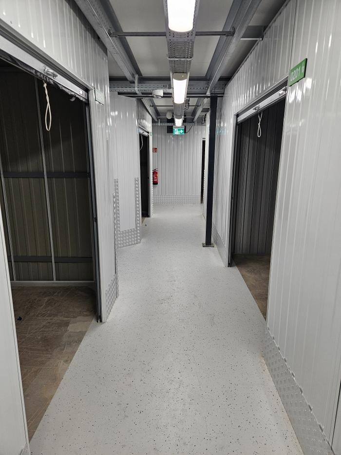 Foto's 1BOX Self Storage Amsterdam-Zuidoost Opslagruimte huren