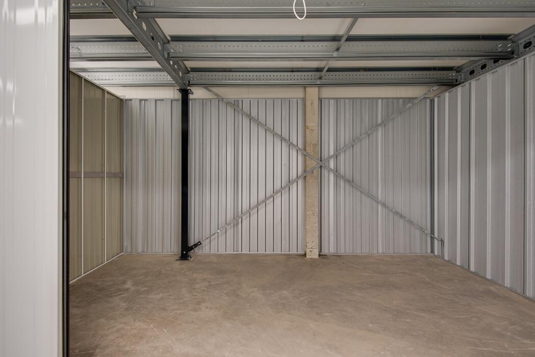 Foto's 1BOX Self Storage Tilburg Opslagruimte huren