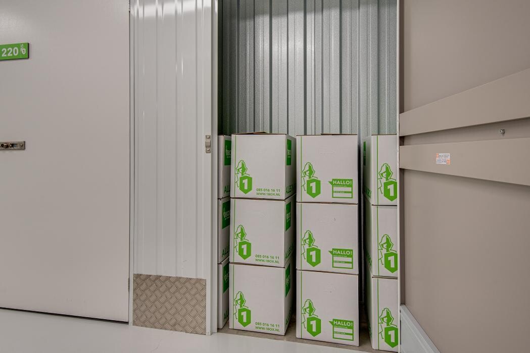 Foto's 1BOX Self Storage Tilburg Opslagruimte huren