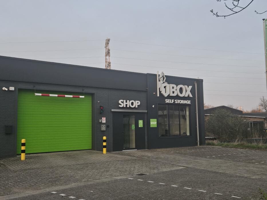 Foto's 1BOX Self Storage Heerlen Opslagruimte huren