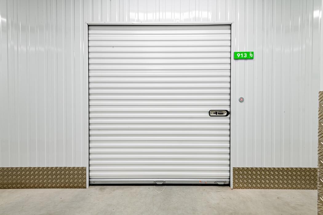 Foto's 1BOX Self Storage Heerlen Opslagruimte huren