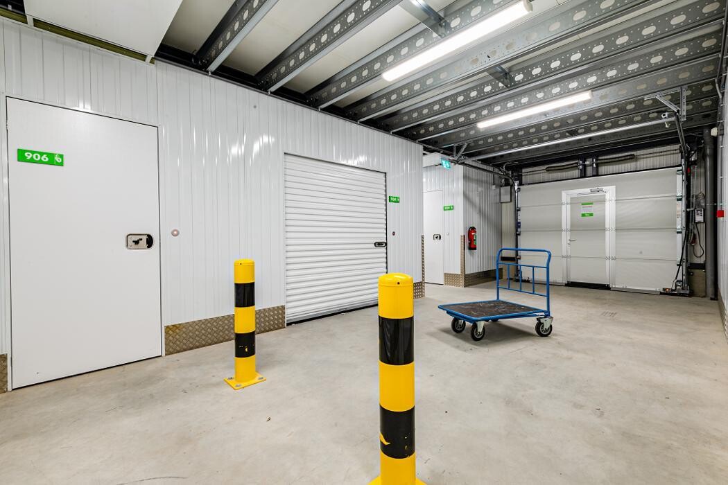Foto's 1BOX Self Storage Heerlen Opslagruimte huren