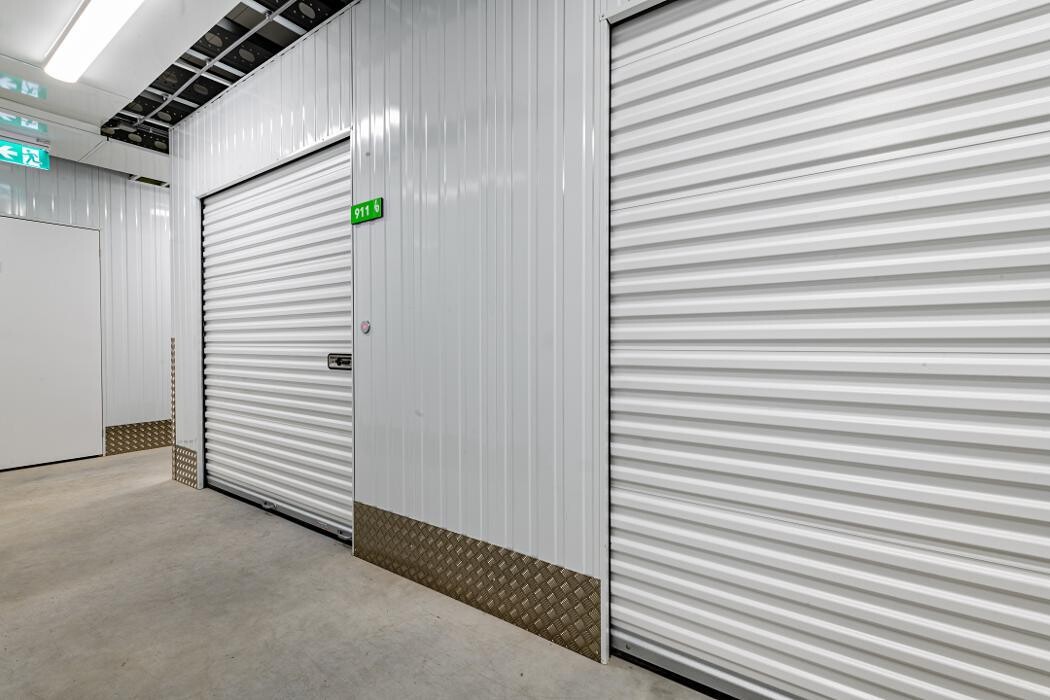 Foto's 1BOX Self Storage Heerlen Opslagruimte huren