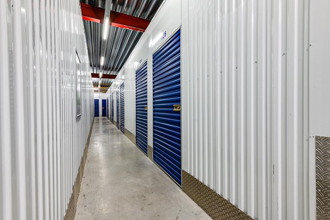 Foto's 1BOX Self Storage Heerlen Opslagruimte huren
