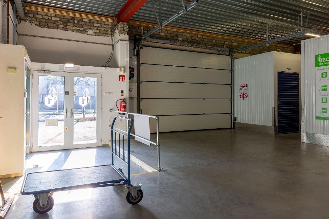 Foto's 1BOX Self Storage Heerlen Opslagruimte huren
