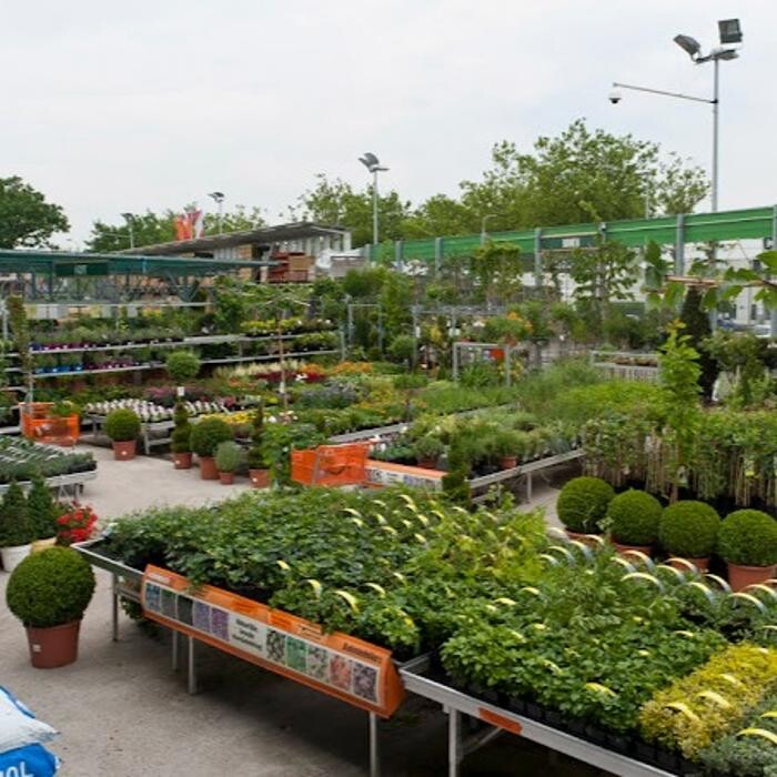 Foto's HORNBACH Tuincentrum Breda