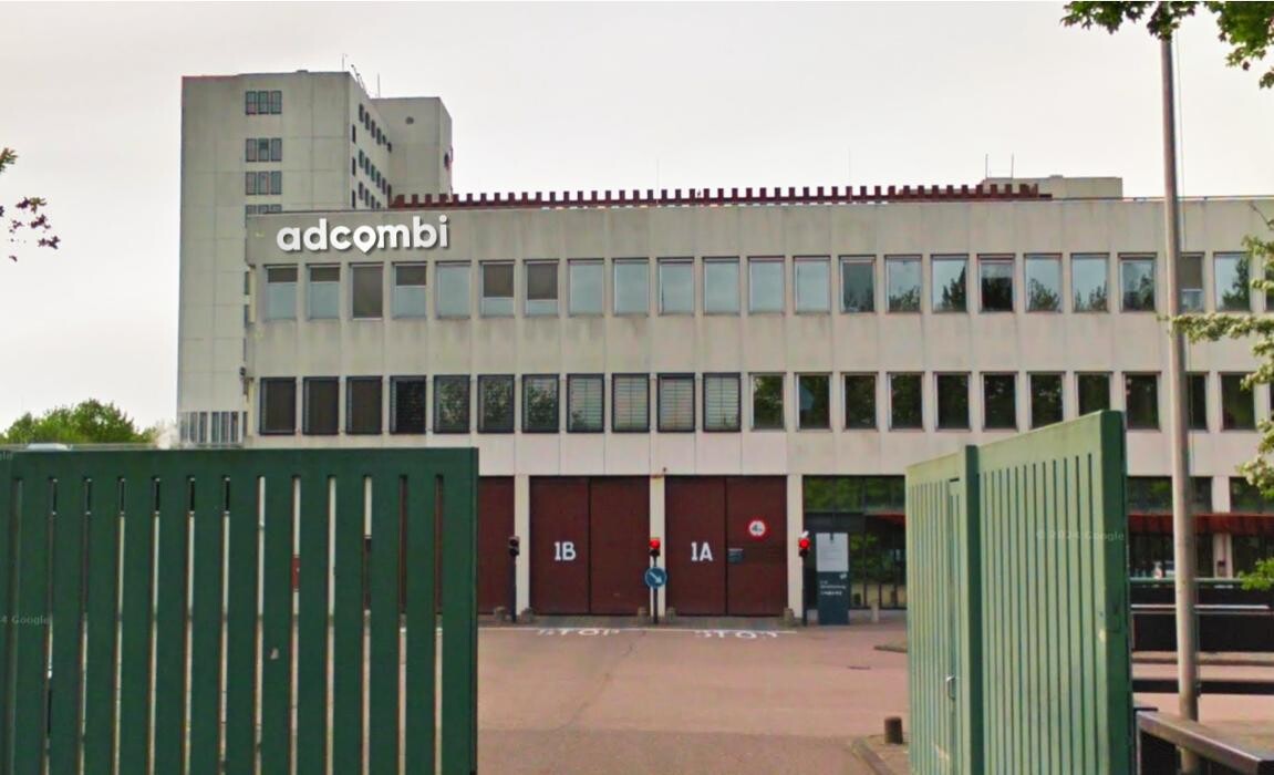 Foto's Adcombi - Local Advertising
