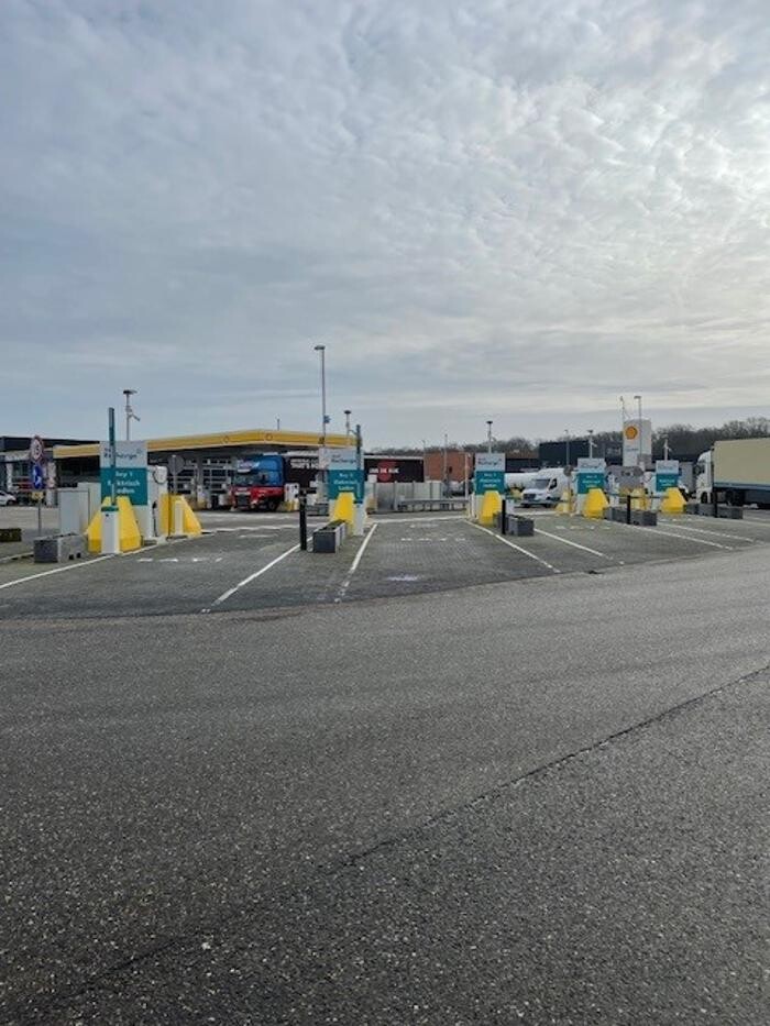 Foto's Shell Recharge Charging Station