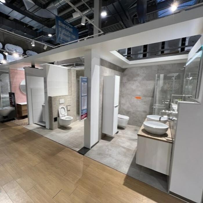 Foto's HORNBACH Badkamerstudio Breda