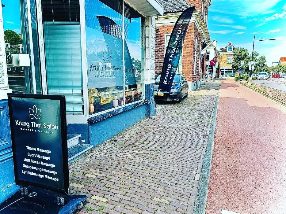 Foto's Krung Thai Salon