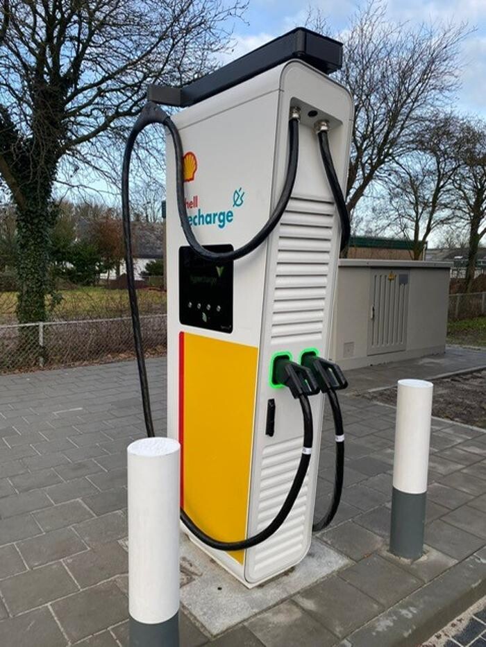 Foto's Shell Recharge Charging Station