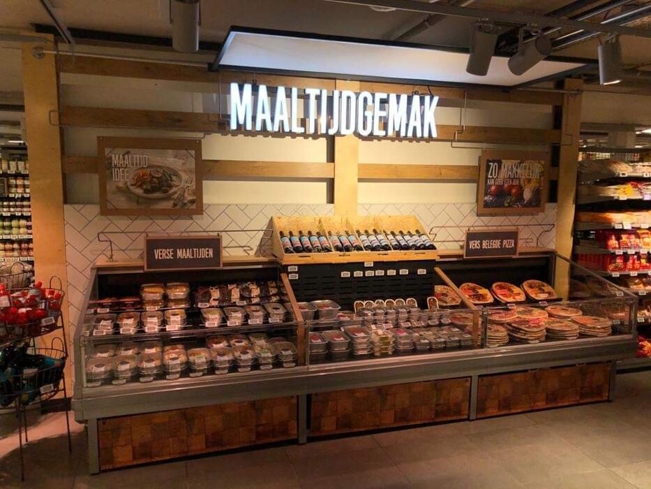 Foto's PLUS Simonides