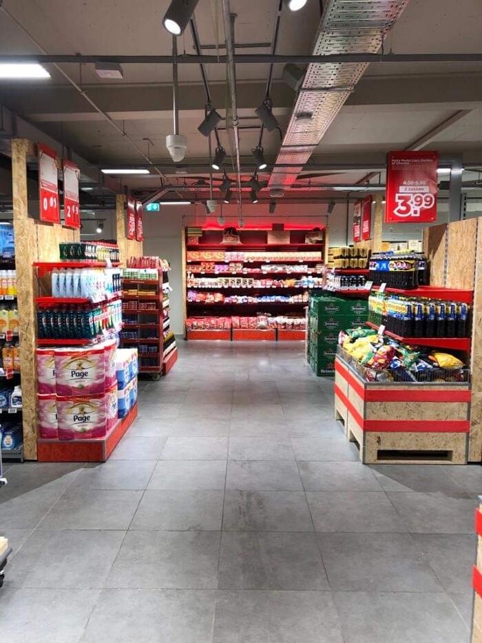 Foto's PLUS Simonides