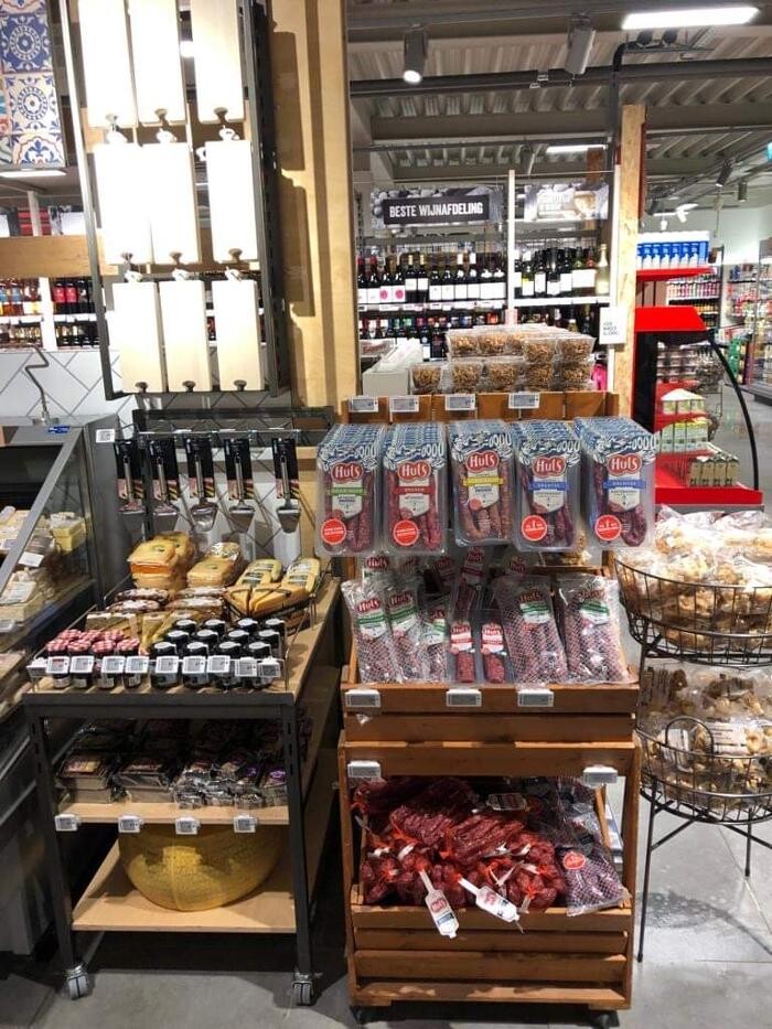 Foto's PLUS Simonides