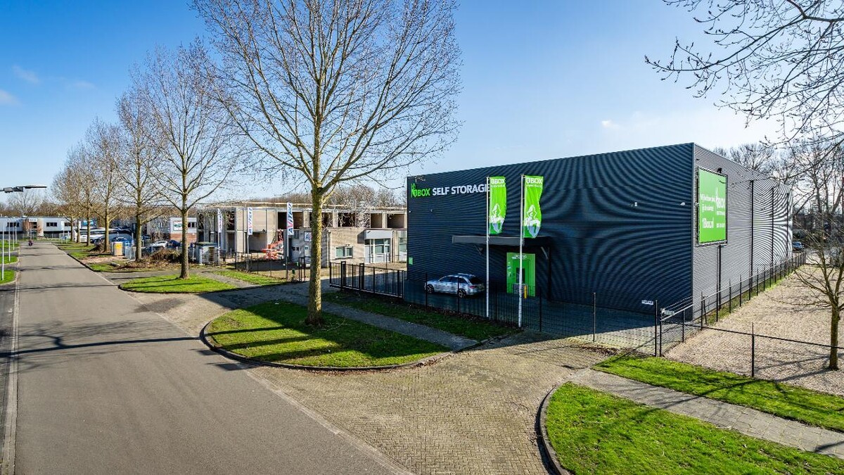 Foto's 1BOX Self Storage Almere Opslagruimte huren