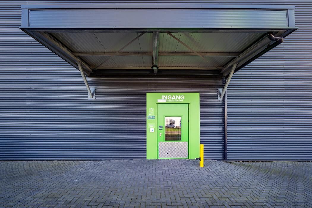 Foto's 1BOX Self Storage Almere Opslagruimte huren
