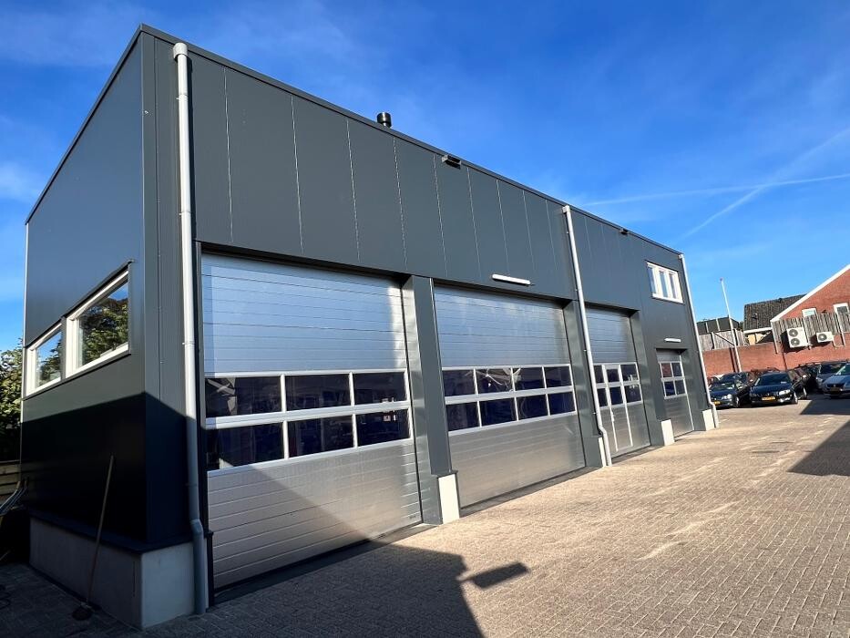 Foto's Autovakmeester Wemmenhove PCA Dealer Citroën Peugeot Renault en Wemmenhove Autoverhuur
