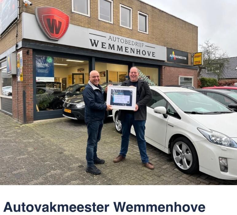Foto's Autovakmeester Wemmenhove PCA Dealer Citroën Peugeot Renault en Wemmenhove Autoverhuur