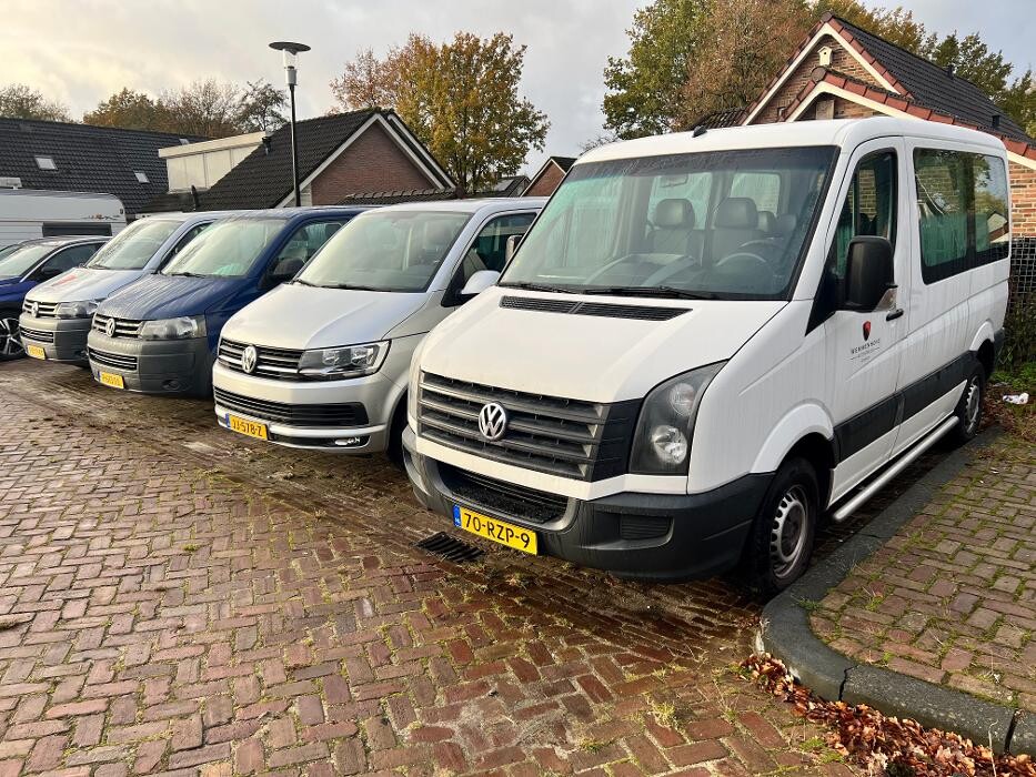 Foto's Autovakmeester Wemmenhove PCA Dealer Citroën Peugeot Renault en Wemmenhove Autoverhuur