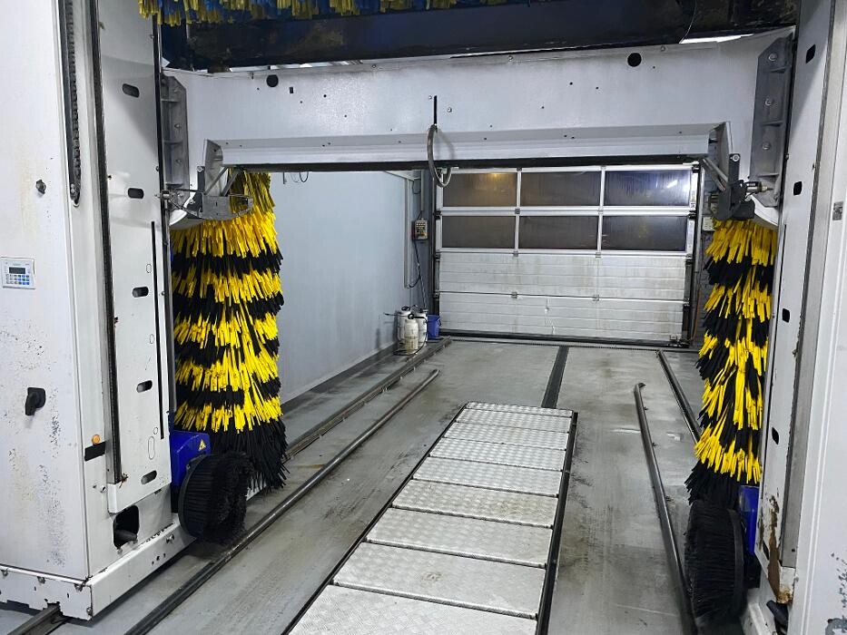 Foto's Autovakmeester Wemmenhove PCA Dealer Citroën Peugeot Renault en Wemmenhove Autoverhuur