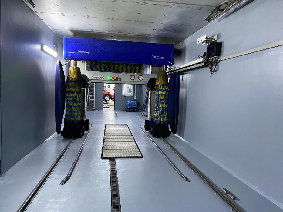 Foto's Autovakmeester Wemmenhove PCA Dealer Citroën Peugeot Renault en Wemmenhove Autoverhuur