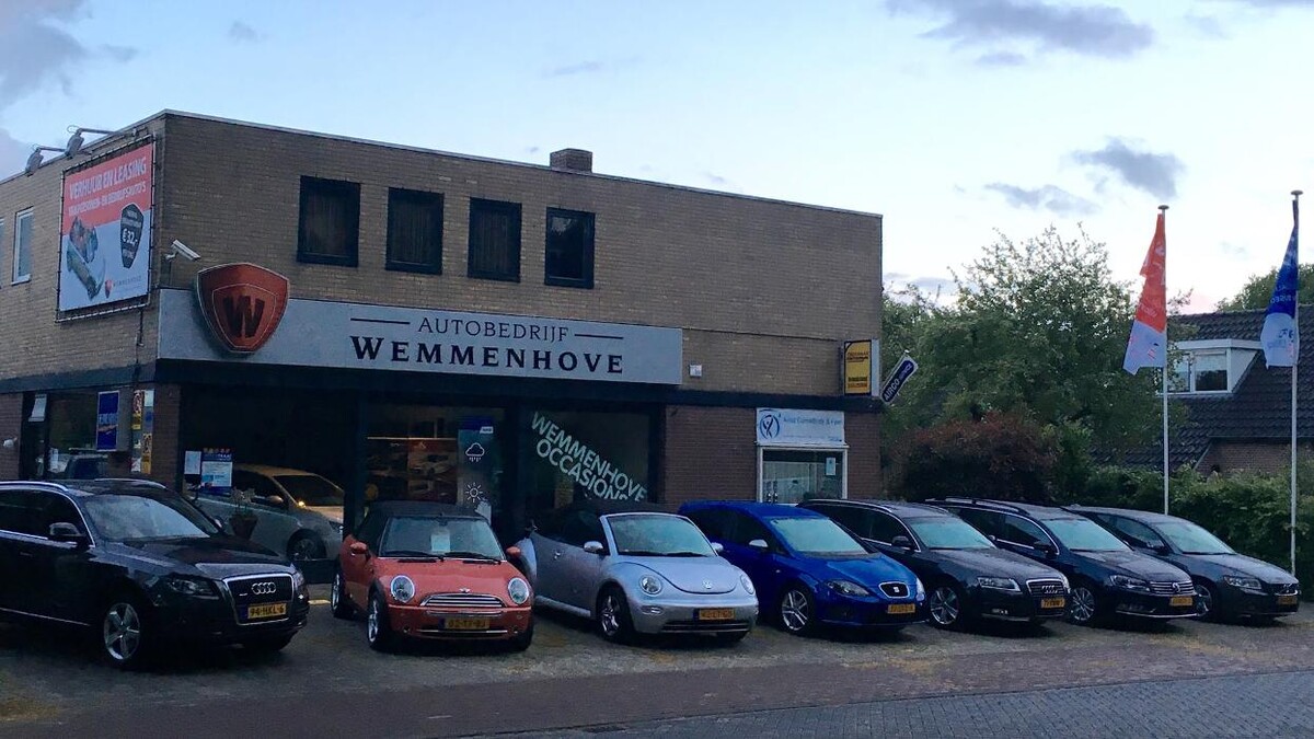 Foto's Autovakmeester Wemmenhove PCA Dealer Citroën Peugeot Renault en Wemmenhove Autoverhuur