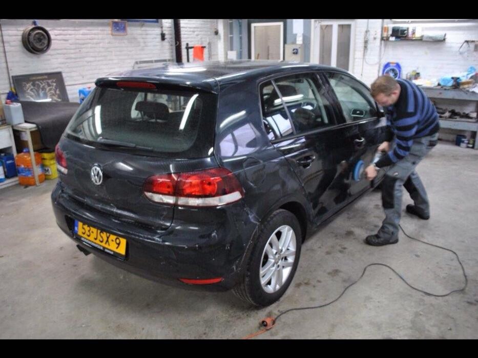 Foto's Autovakmeester Wemmenhove PCA Dealer Citroën Peugeot Renault en Wemmenhove Autoverhuur