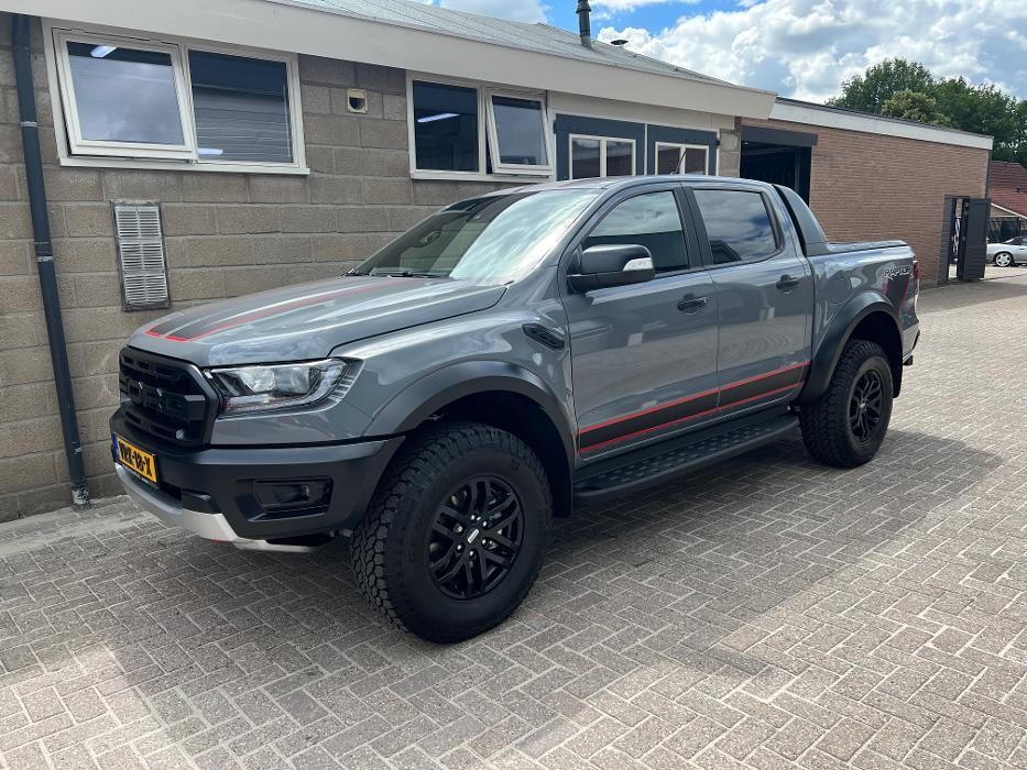 Foto's Autovakmeester Wemmenhove PCA Dealer Citroën Peugeot Renault en Wemmenhove Autoverhuur
