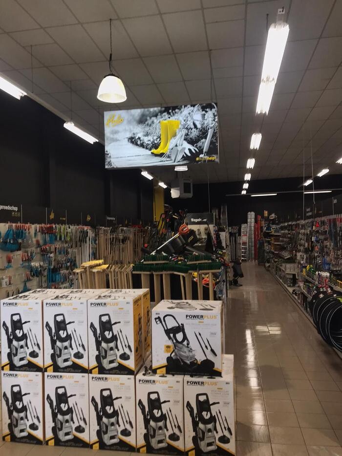 Foto's Hubo XL bouwmarkt Oldenzaal