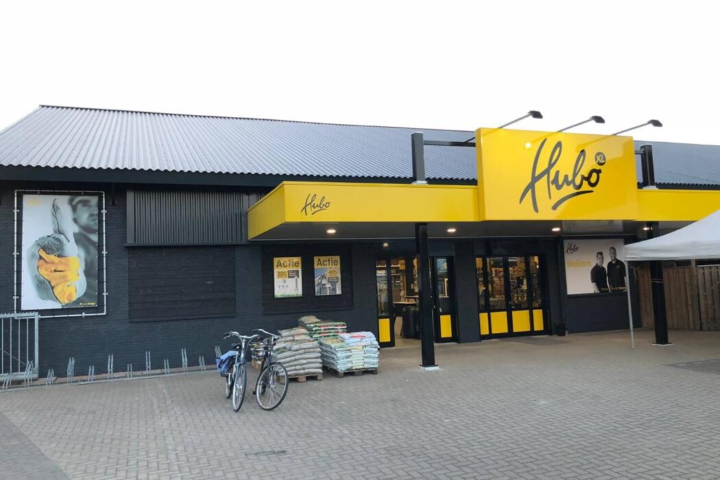 Foto's Hubo XL bouwmarkt Zutphen