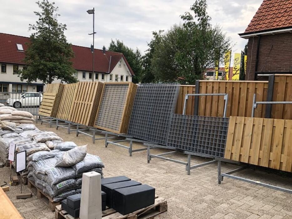 Foto's Hubo XL bouwmarkt Zutphen