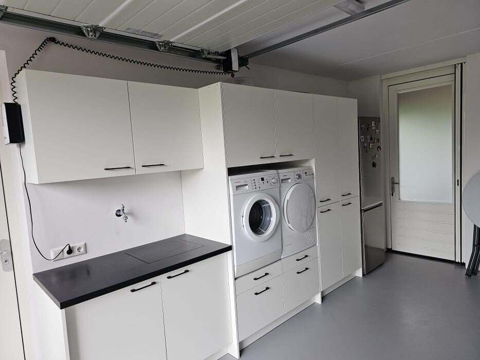 Foto's Hubo XL bouwmarkt Made