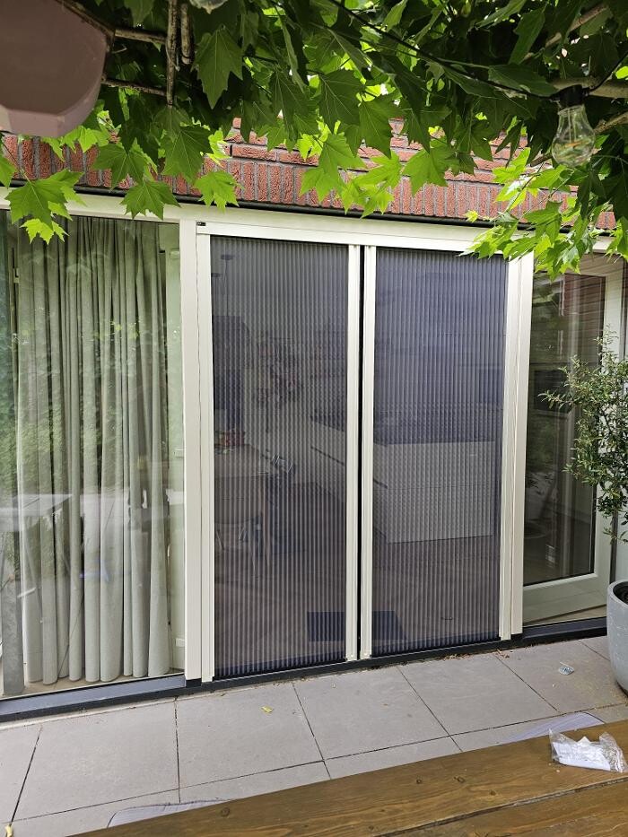 Foto's Hubo XL bouwmarkt Made