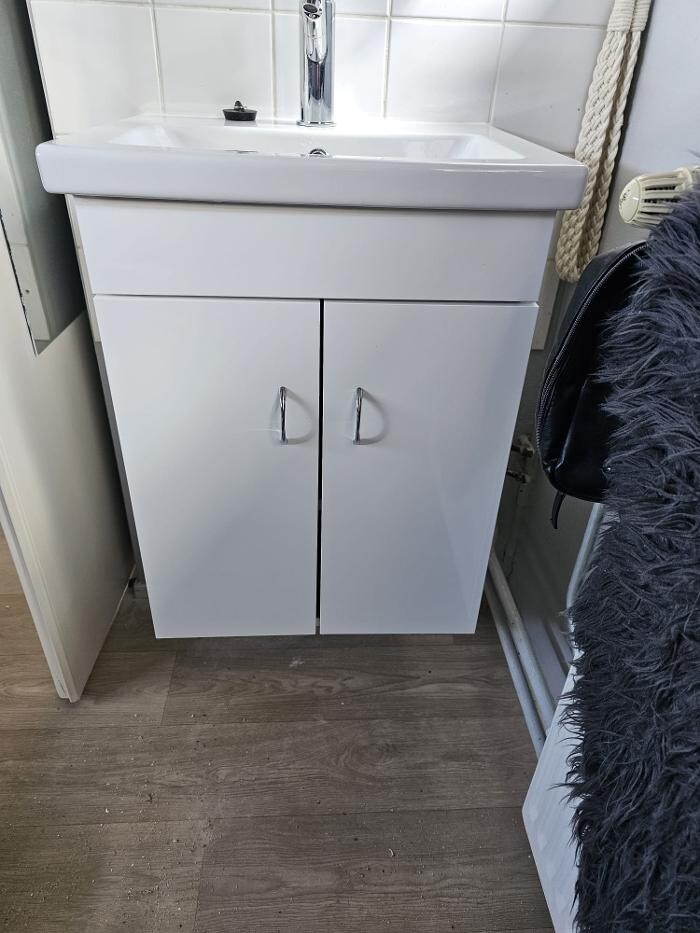 Foto's Hubo XL bouwmarkt Made