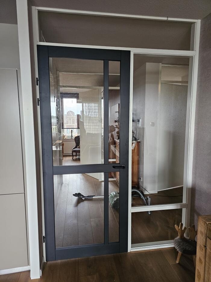 Foto's Hubo XL bouwmarkt Made