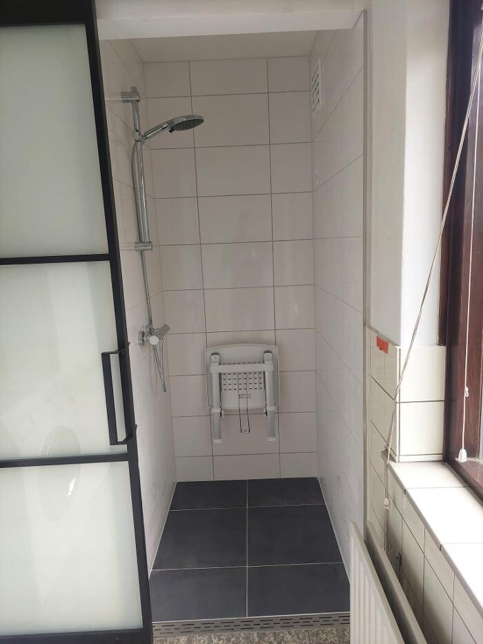 Foto's Hubo XL bouwmarkt Made