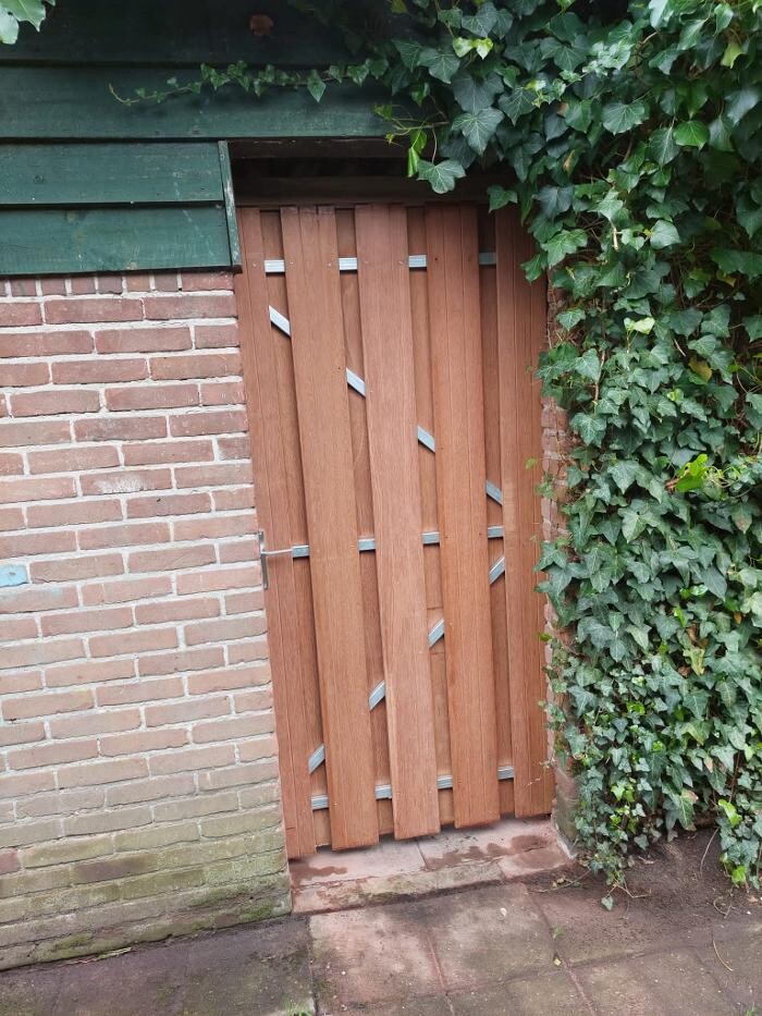 Foto's Hubo XL bouwmarkt Made