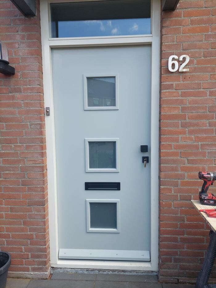 Foto's Hubo XL bouwmarkt Made