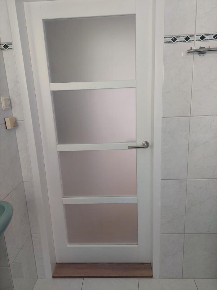 Foto's Hubo XL bouwmarkt Made